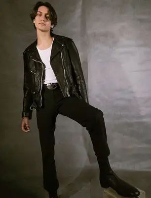 Chase Hudson Body Measurements and Bio