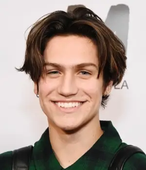 Chase Hudson kropsvægtforanstaltninger