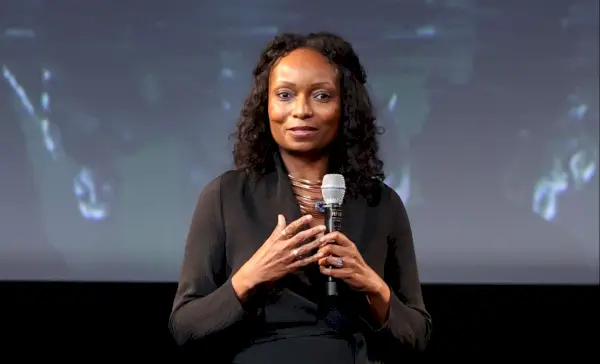 Mitä Latondra Newtonin ilmoitettu poistuminen tarkoittaa Bob Igerille