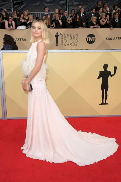 Margot Robbie deltar i den 24:e årliga Screen Actors Guild Awards på The Shrine Auditorium den 21 januari 2018 i Los Angeles, Kalifornien.
