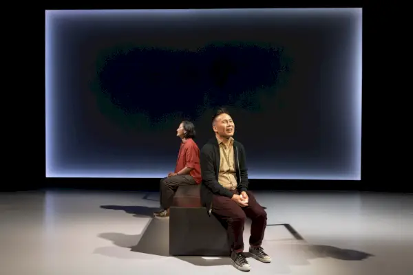 Recensione di 'Che ne è stato di noi': un'opera poetica e imponente che vorrai vedere due volte