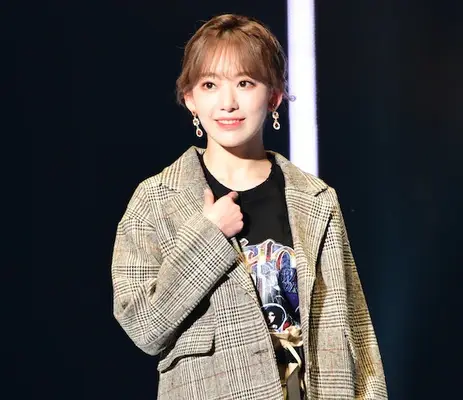 Miyawaki Sakura Body Measurements