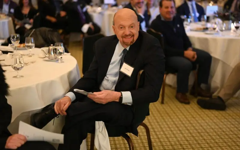 Jim Cramer Net Worth - Wiki, ikä, paino ja pituus, ihmissuhteet, perhe ja paljon muuta