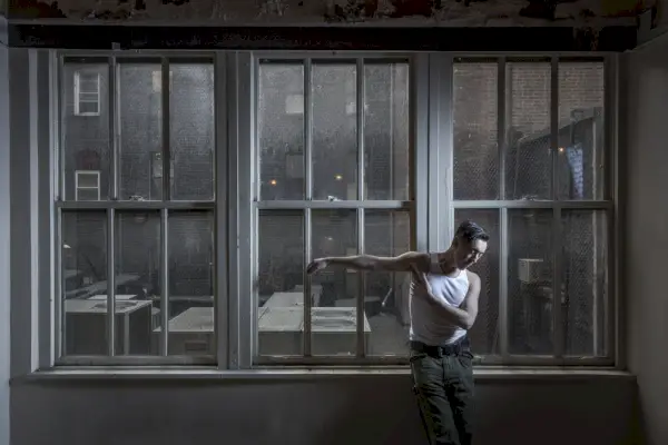 Alan Cumming sfotografowany dla NY Startracker