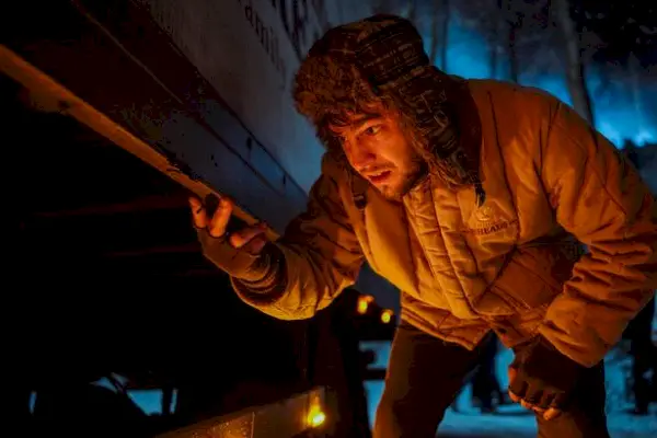 Accanto a Nico nello spettacolo ci sono Wunmi Mosaku, Jack James Ryan e Barry Sloane