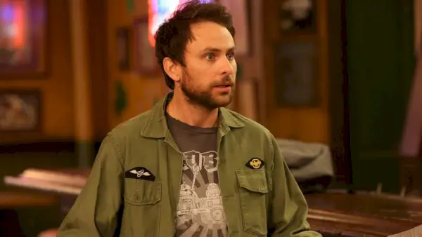 Bird(man) Law: Reżyser „Always Sunny” Matt Shakman o inspiracji dla „Charlie Work”