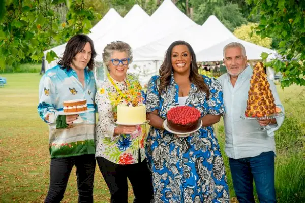 A vida de Noel Fielding de Bake Off fora da tela com parceiro e filhos raramente vistos