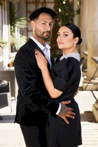 Den före detta EastEnders-stjärnan Shona McGarty och fästmannen David Bracken