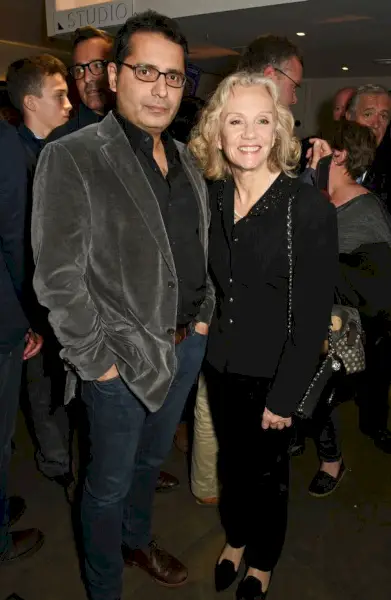 Firdous Bamji e Hayley Mills si frequentano dal 1997