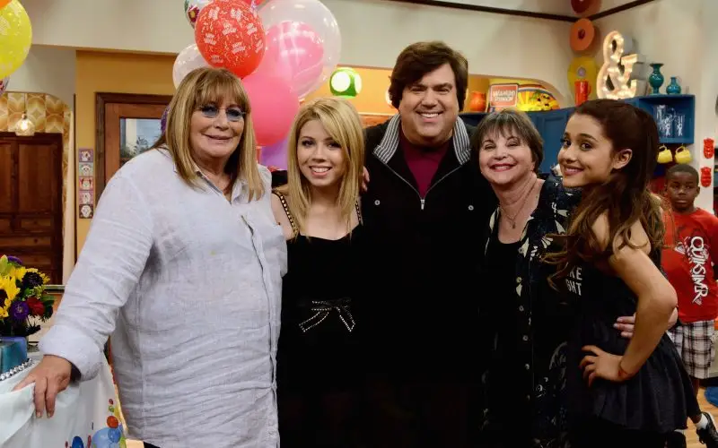 Patrimonio netto di Dan Schneider: Wiki, età, peso e altezza, relazioni, famiglia e altro