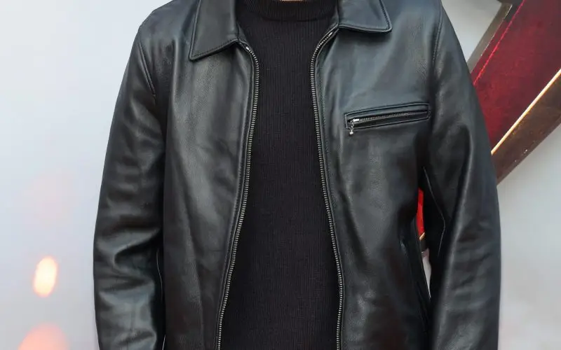 David Dobrikin nettoarvo - Wiki, ikä, paino ja pituus, ihmissuhteet, perhe ja paljon muuta